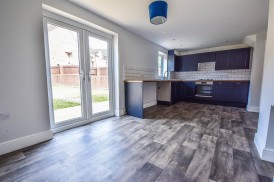 Rosebery Road, Dursley