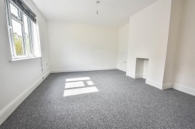 Rosebery Road, Dursley