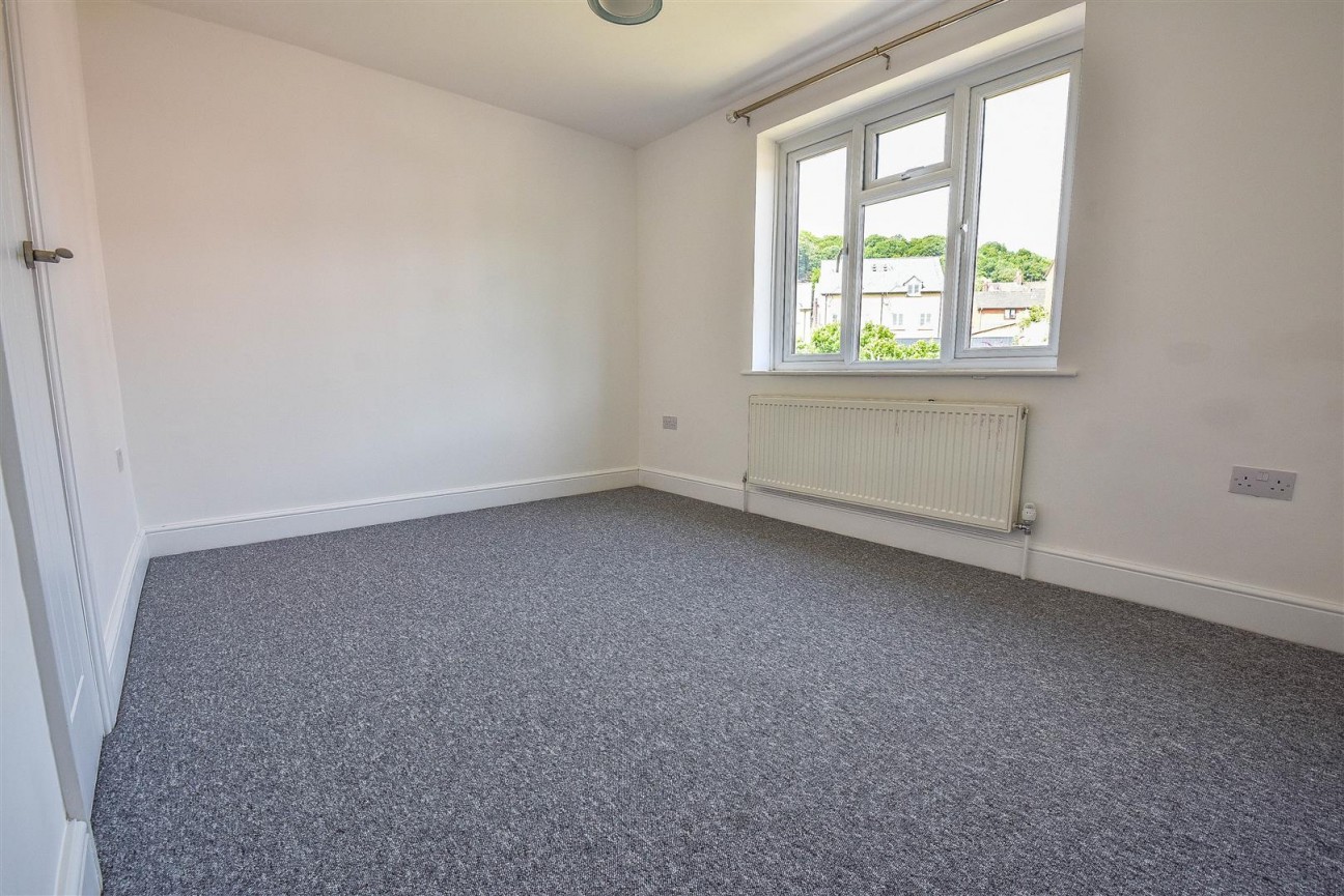 Rosebery Road, Dursley