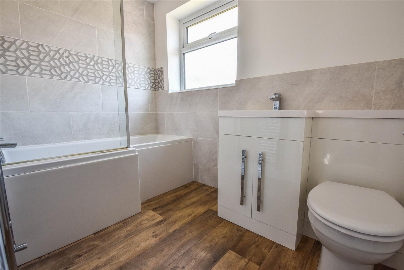 Rosebery Road, Dursley