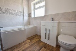 Rosebery Road, Dursley