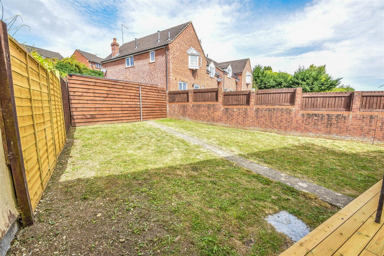 Rosebery Road, Dursley