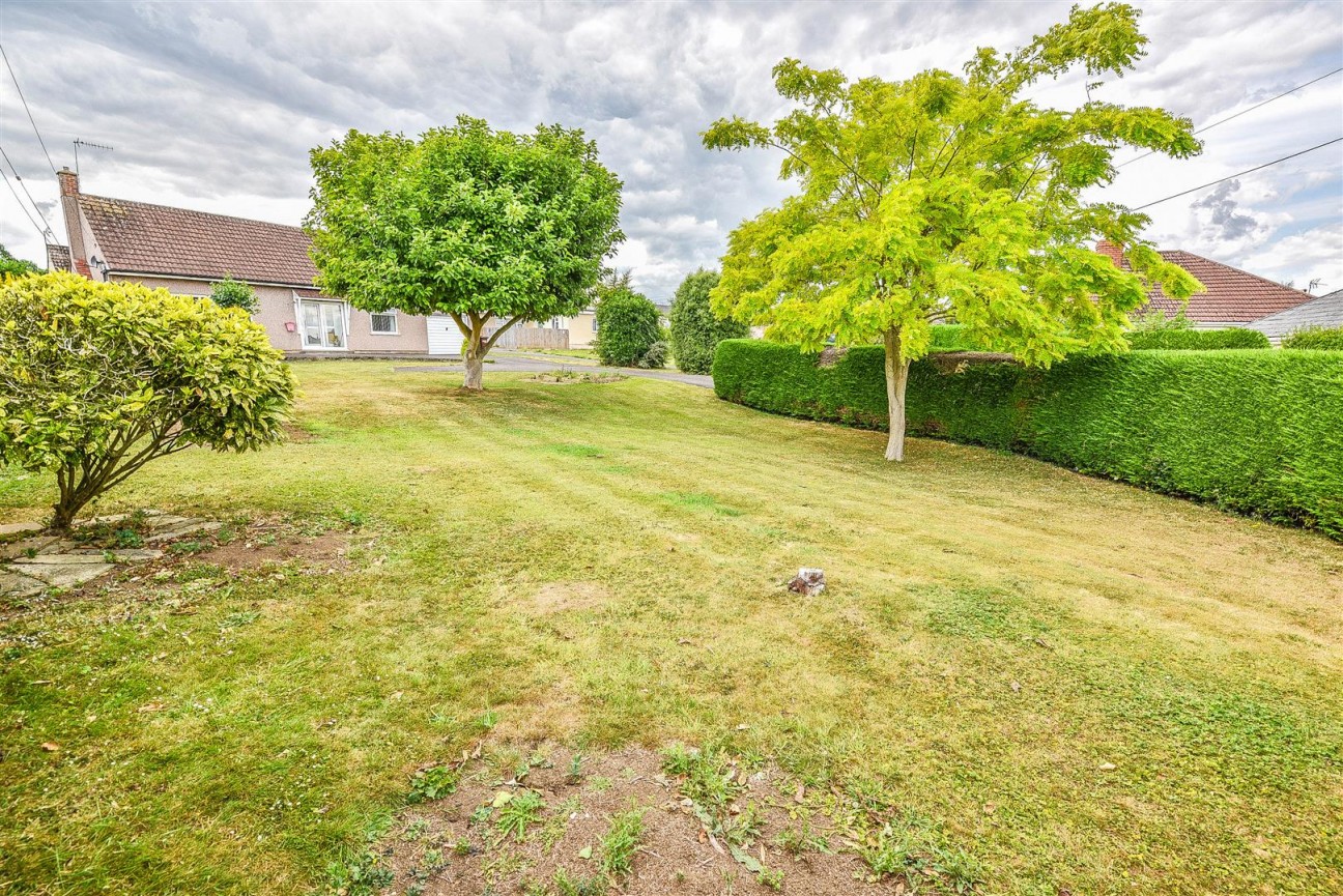 Morris Orchard, Cam, Dursley