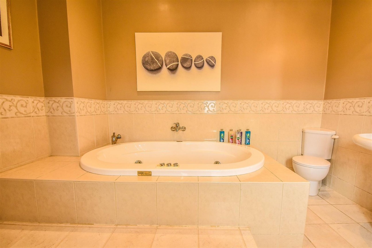 Haresfield, Stonehouse