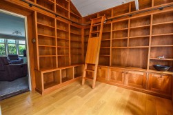 Haresfield, Stonehouse