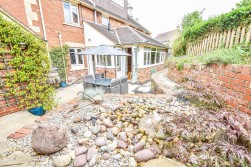 Haresfield, Stonehouse