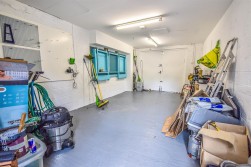 Haresfield, Stonehouse