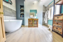 Haresfield, Stonehouse