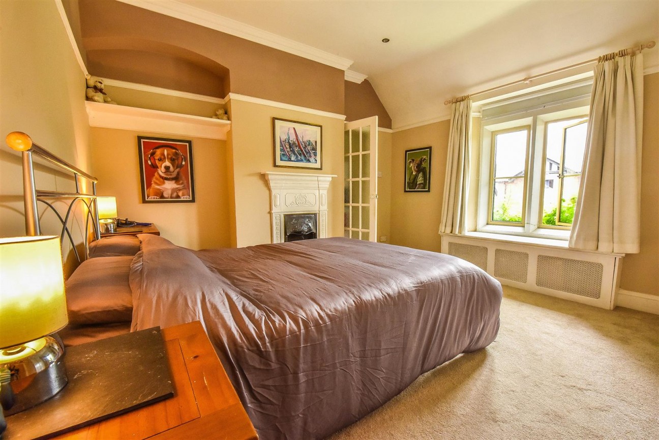 Haresfield, Stonehouse