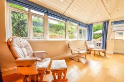 Haresfield, Stonehouse