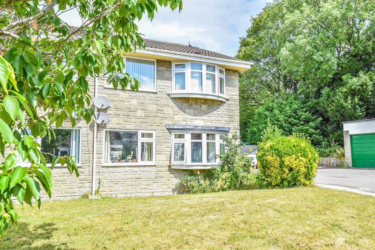 Hopton Road, Cam, Dursley