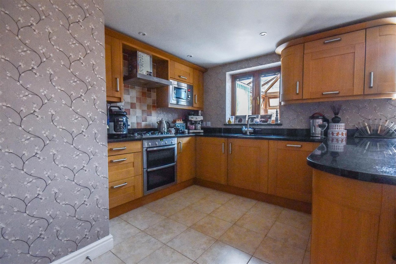 Woodend Lane, Cam, Dursley