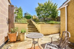 Rosebery Road, Dursley
