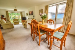 Rednock Drive, Dursley