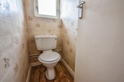 Dryleaze, Wotton-Under-Edge
