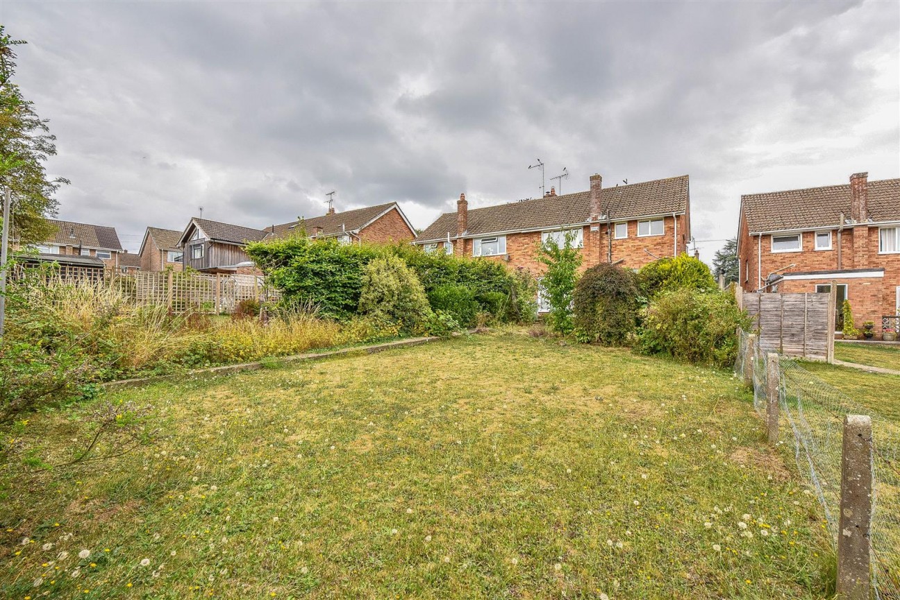 Dryleaze, Wotton-Under-Edge