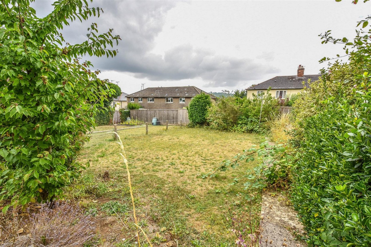 Dryleaze, Wotton-Under-Edge