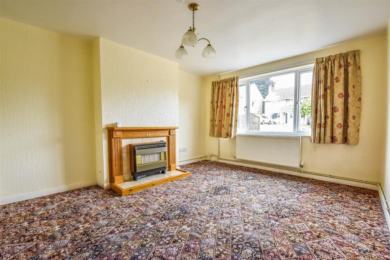 Dryleaze, Wotton-Under-Edge