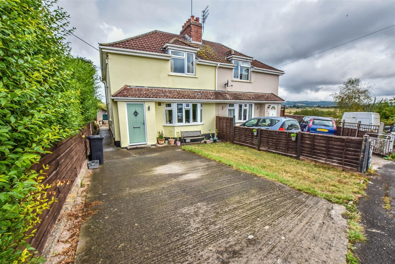 Little Bristol Lane, Charfield