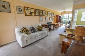 Hopton Road, Cam, Dursley