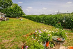 Hopton Road, Cam, Dursley
