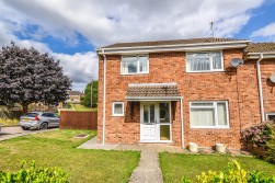 Leaside Close, Cam, Dursley