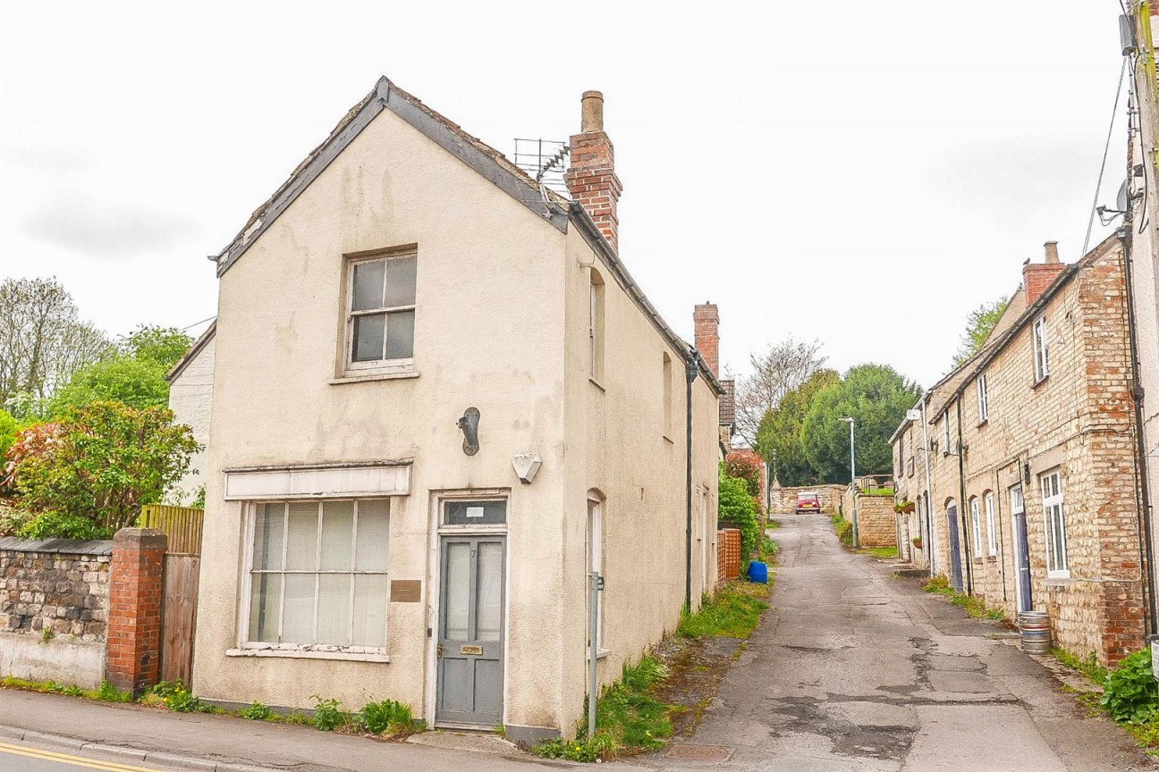 High Street, Cam, Dursley