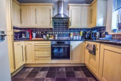 Springfields, Dursley