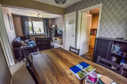 Springfields, Dursley