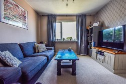 Springfields, Dursley