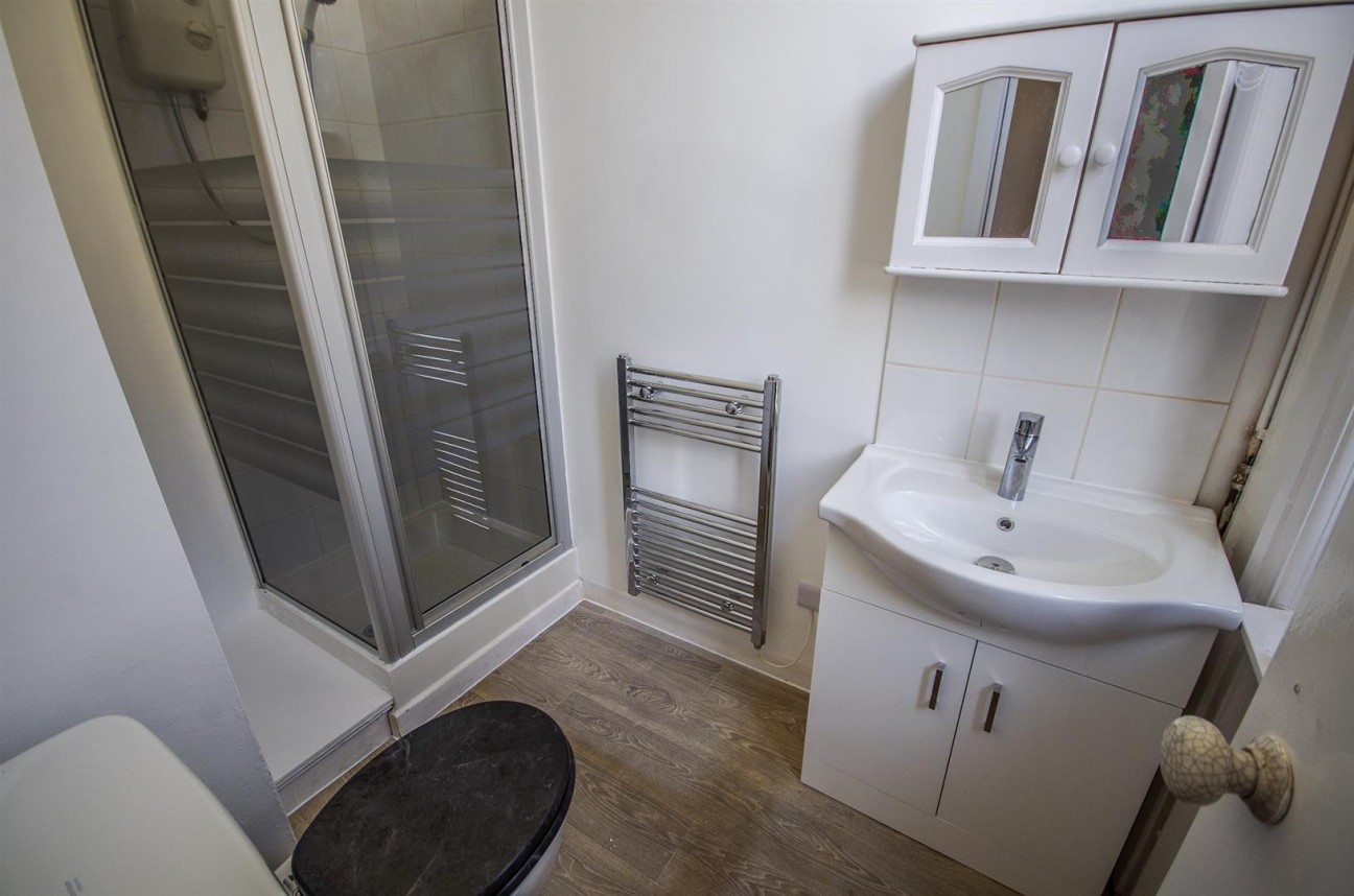35 Long Street, Dursley