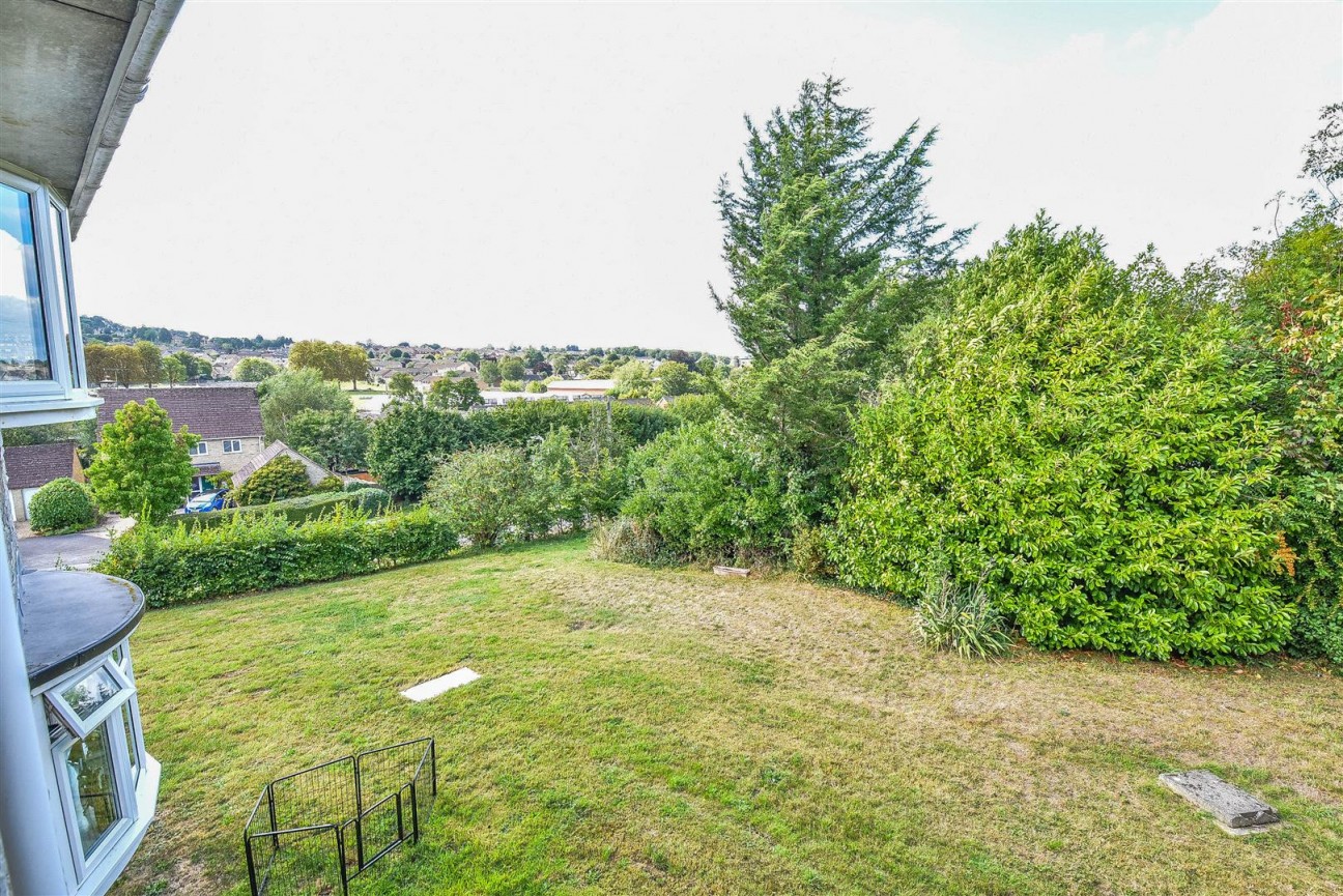 Hopton Road, Cam, Dursley