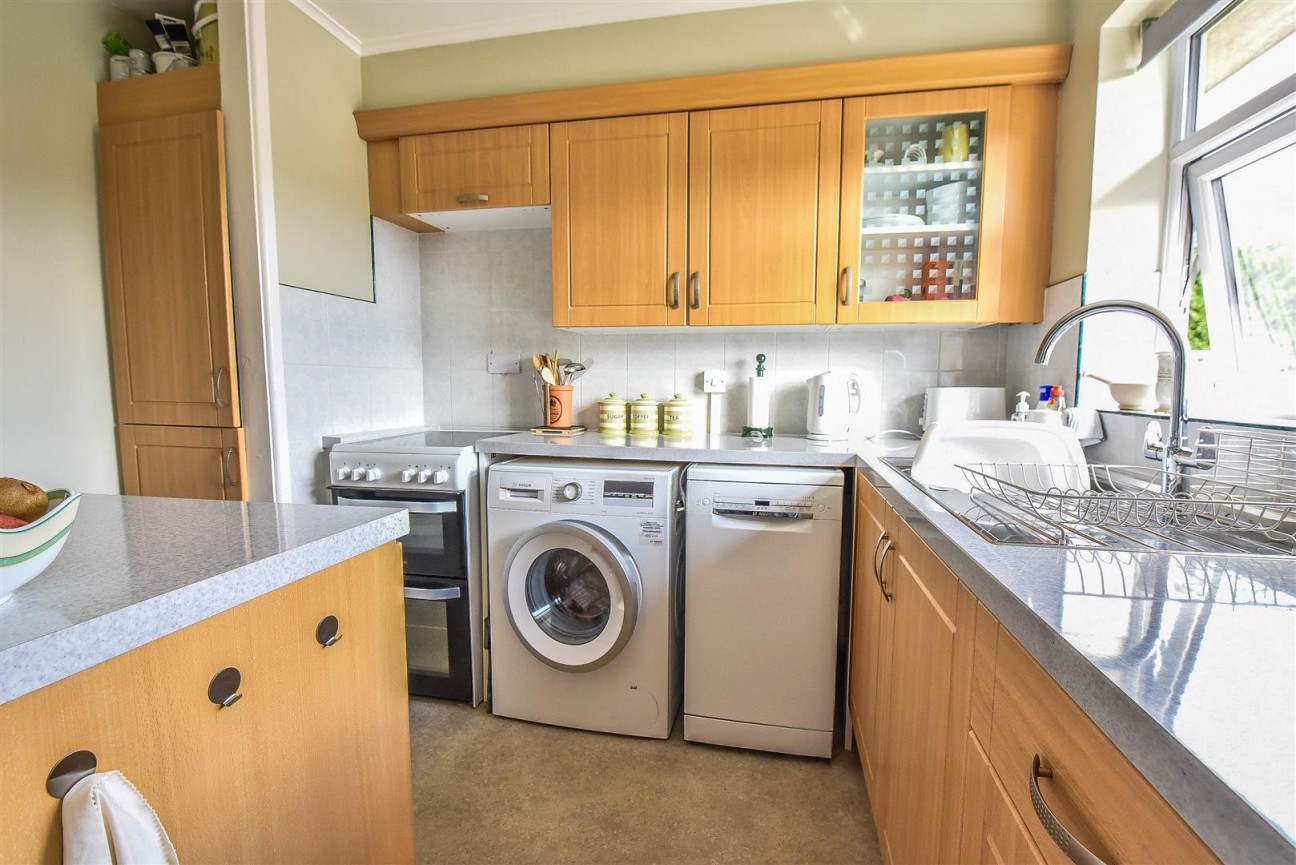 Hopton Road, Cam, Dursley