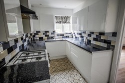 Second Avenue ,Dursley