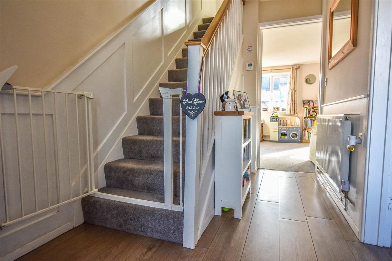 May Evans Close, Cam, Dursley