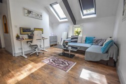 Cedar Drive, Dursley