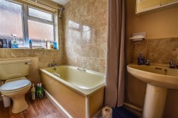 27a The CrescentCamDursleyGlos