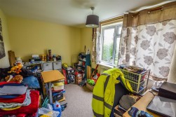 27a The CrescentCamDursleyGlos