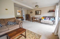 Station Road, Cam, Dursley