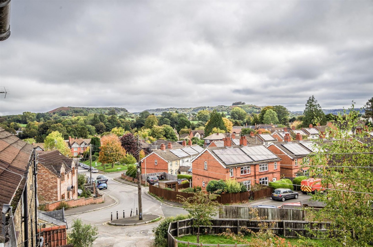 Fortfields, Dursley