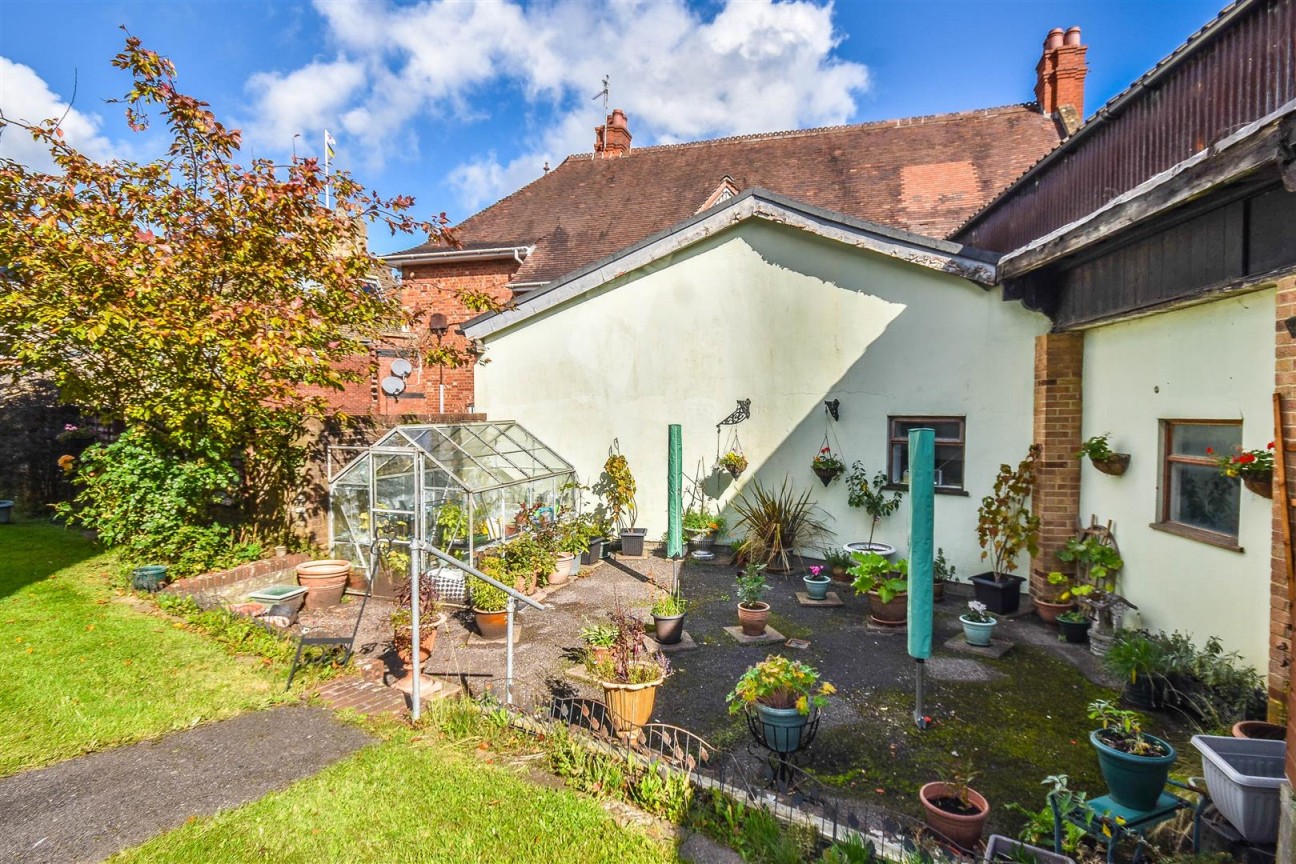 Henlow Drive, Dursley