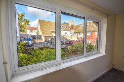 Henlow Drive, Dursley