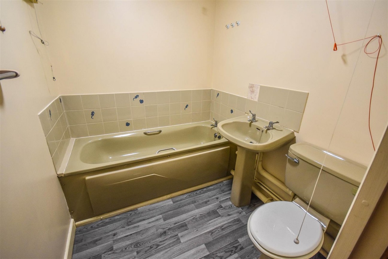 Henlow Drive, Dursley