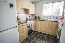 Heath Court, Dursley