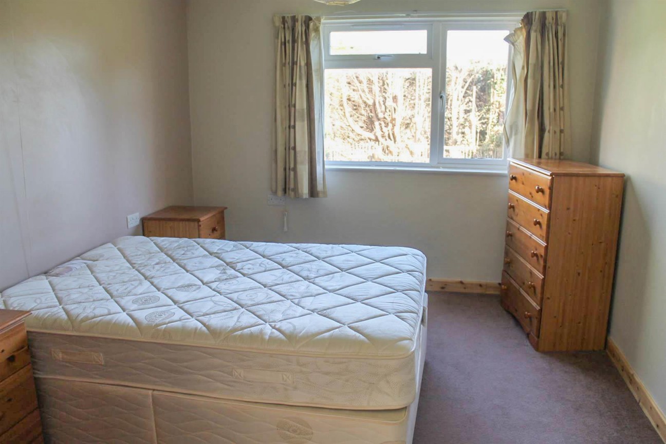 Heath Court, Dursley
