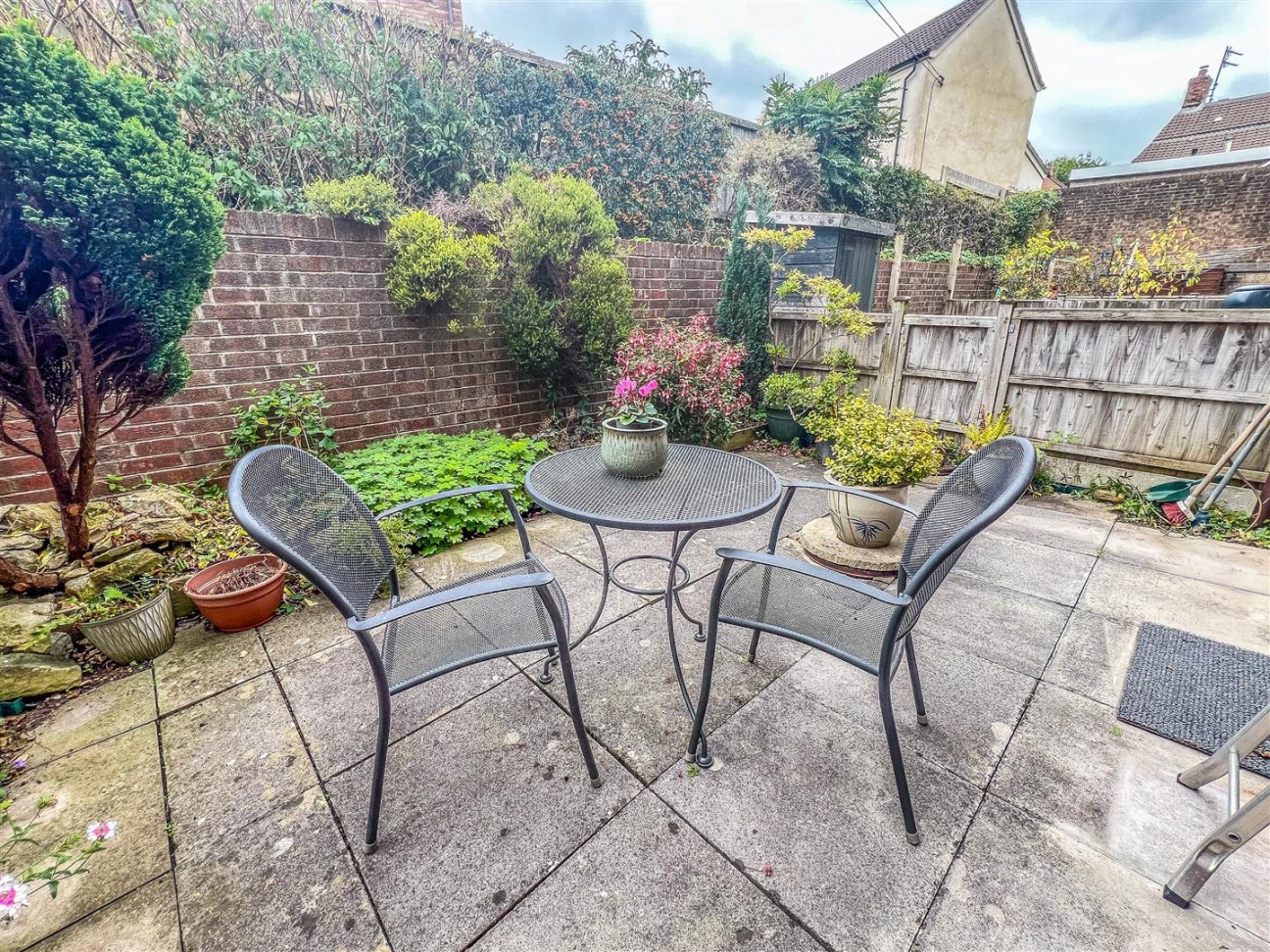 Champions Court, Dursley