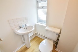 Hardings Drive, Dursley