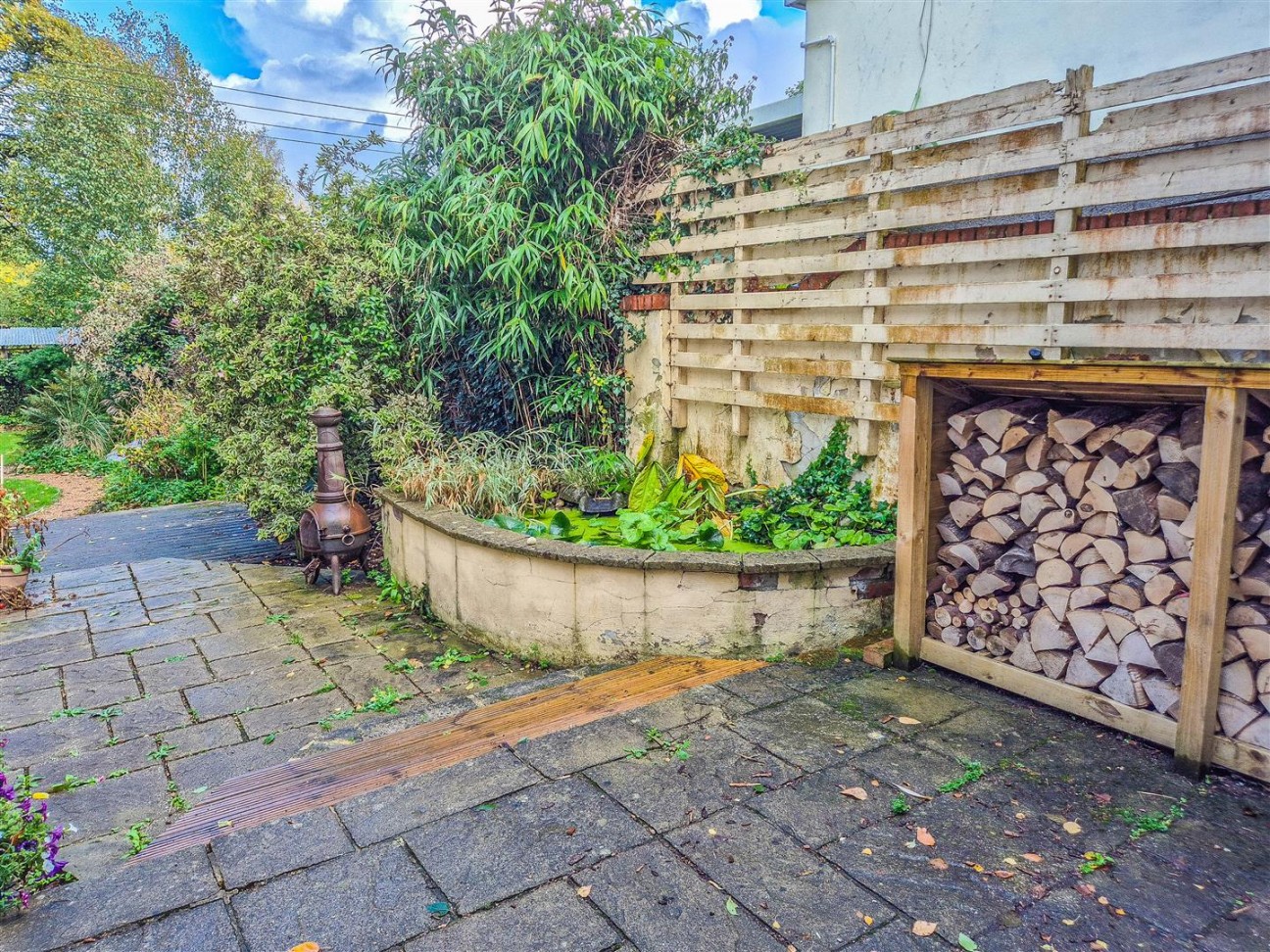 The Knapp, Dursley, Glos