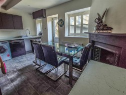 Broadwell Terrace, Dursley