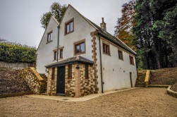 The Street, Stinchcombe